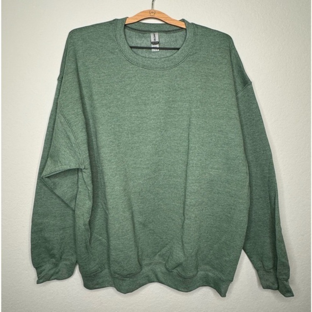 NEW Gildan G180 Unisex Heavy Blend 50/50 Fleece Crew Heather Sport Dark Green